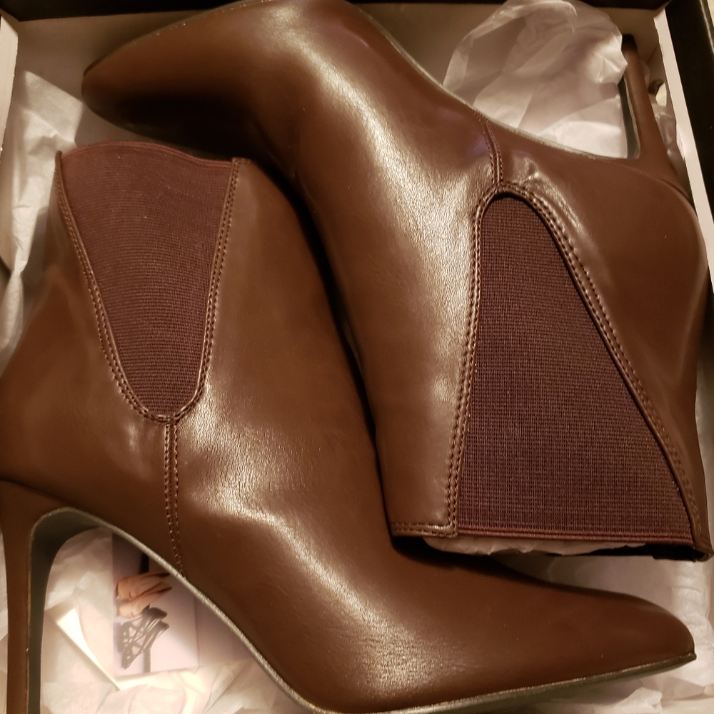 Brown Stiletto Heel Ankle Boots - Picture 5 of 5
